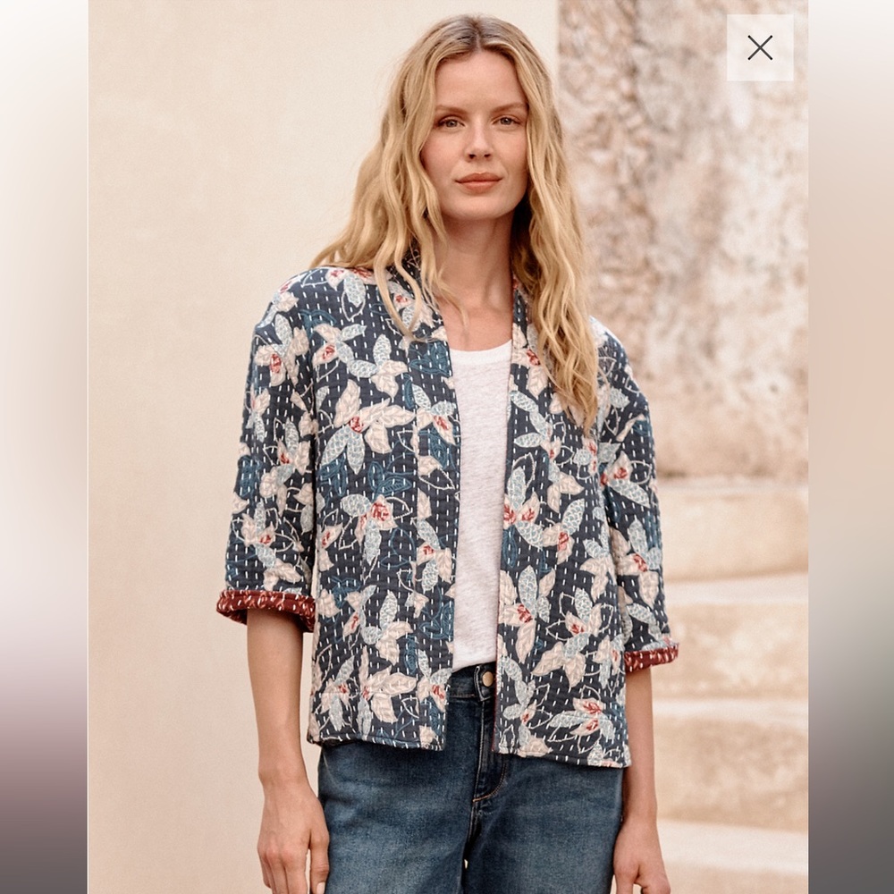 Garnet Hill Reversible Organic Cotton Jacket in Indigo Floral/Wine